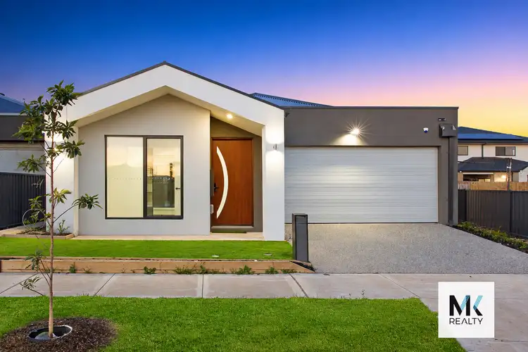 8 Fieldia Road