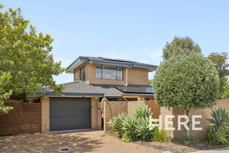 194 Lockhart Street