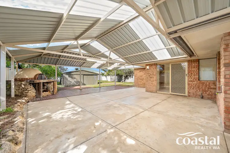 60 Crystaluna Drive