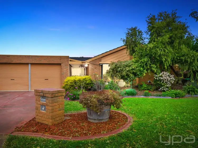 12 Silber Court
