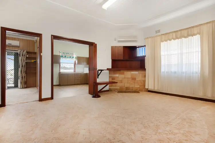 Fifth view of Homely house listing, 18 Kenneth Street, East Maitland NSW 2323