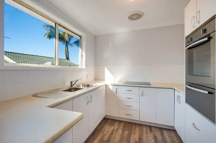 Fourth view of Homely house listing, 6 Karwin Avenue, Springfield NSW 2250