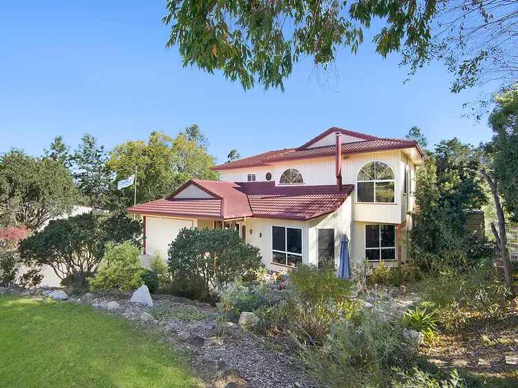 7 Brushwood Drive, Samford Valley QLD 4520