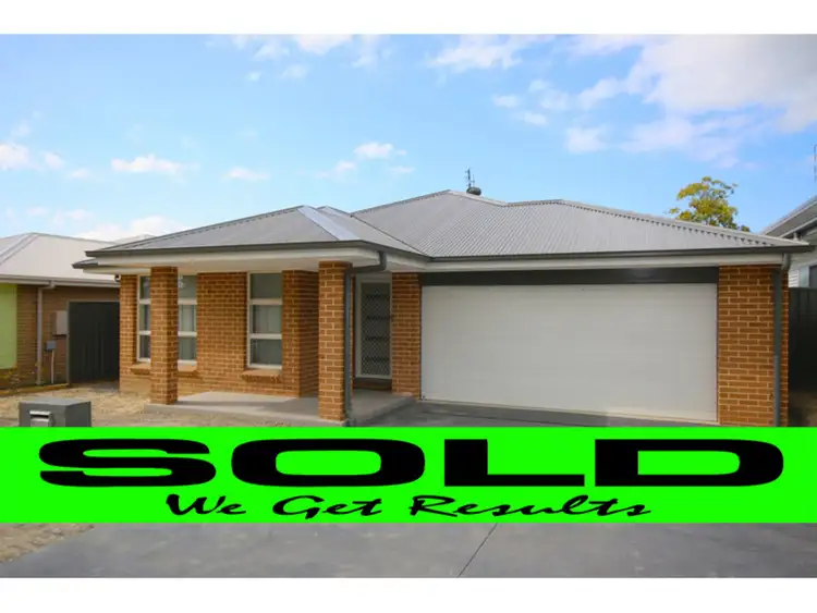 8 Seagrass Avenue, Vincentia NSW 2540