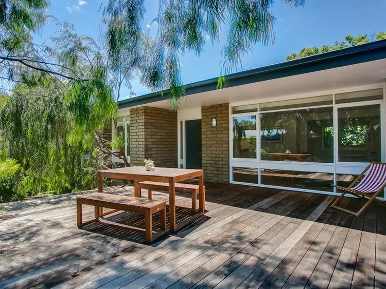 38 Denholm Street, Rosebud VIC 3939