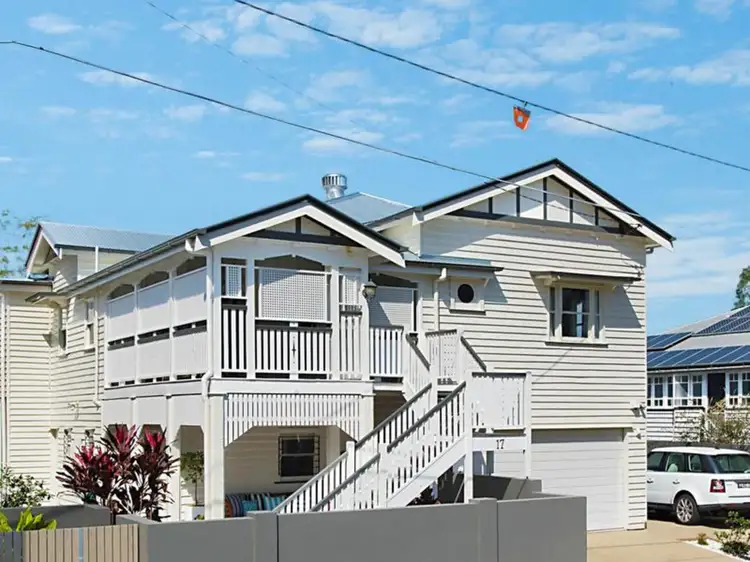 17 Cooksley Street, Hamilton QLD 4007