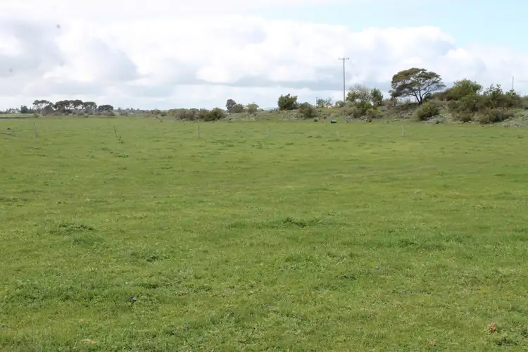 Fifth view of Homely rural property listing, 25 Beeac-Dreeite Road, Beeac VIC 3251