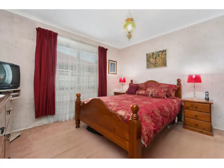 Sixth view of Homely house listing, 2 Darley Court, Frankston North VIC 3200