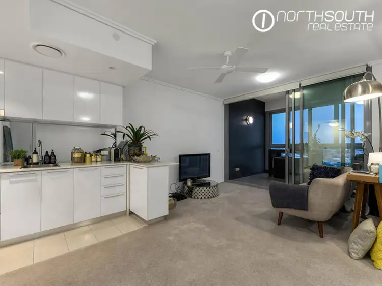 Third view of Homely apartment listing, 8 Harbour Road, Hamilton QLD 4007