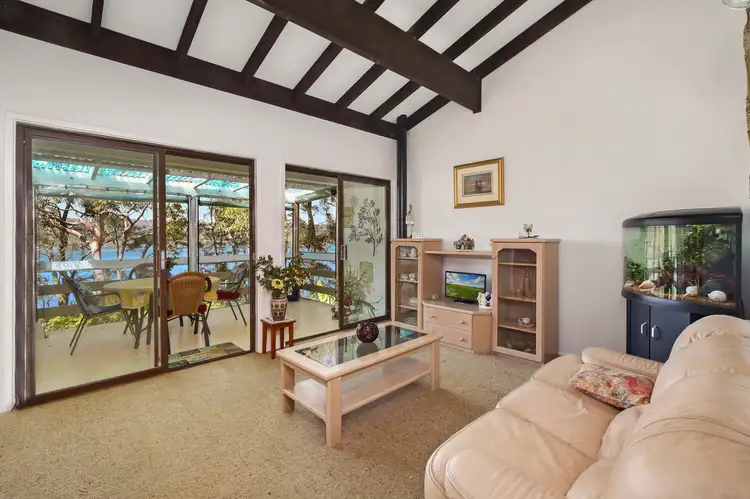 Fifth view of Homely house listing, 2 Carrela Parade, Kincumber South NSW 2251