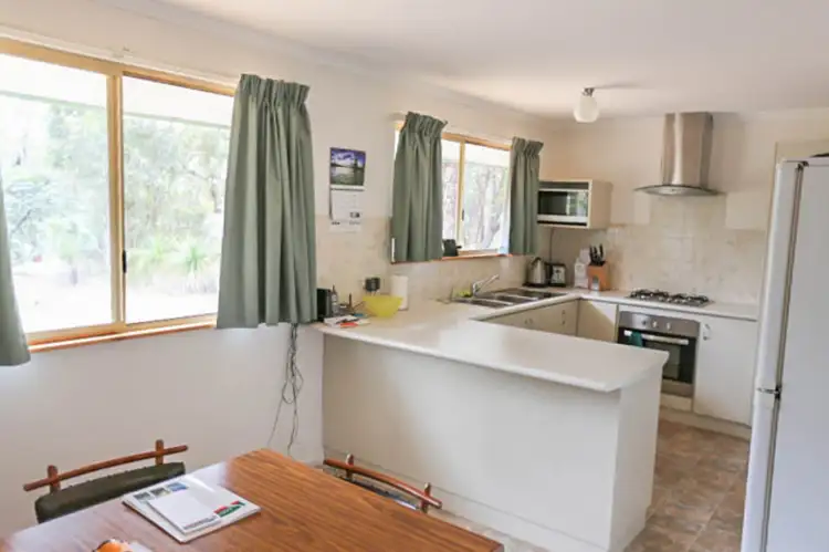 4 Marri Road, Julimar, Toodyay WA 6566