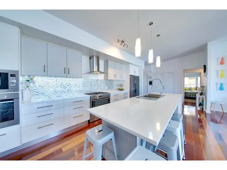 Second view of Homely house listing, 6 Jordan Avenue, Lammermoor QLD 4703