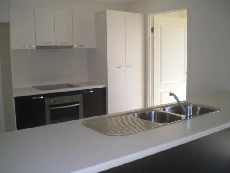 Fifth view of Homely house listing, 17 Applegum Avenue, Mount Low QLD 4818