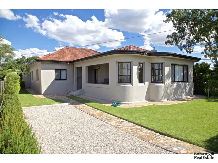 124 Mitre Street, Bathurst NSW 2795