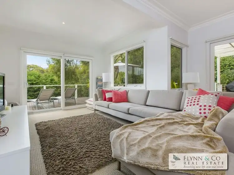 Seventh view of Homely house listing, 10 Yambill Avenue, Rosebud VIC 3939