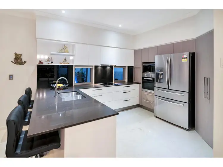 Sixth view of Homely villa listing, 3/32 Tedder Avenue, Main Beach QLD 4217