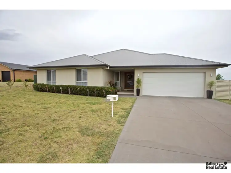 1 Barney Street, Windradyne NSW 2795
