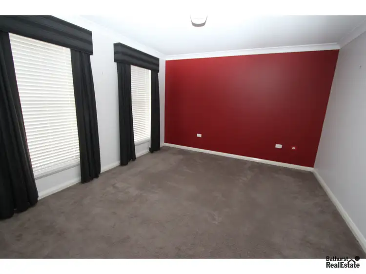 Fourth view of Homely house listing, 70 Freeman Circuit, Bathurst NSW 2795