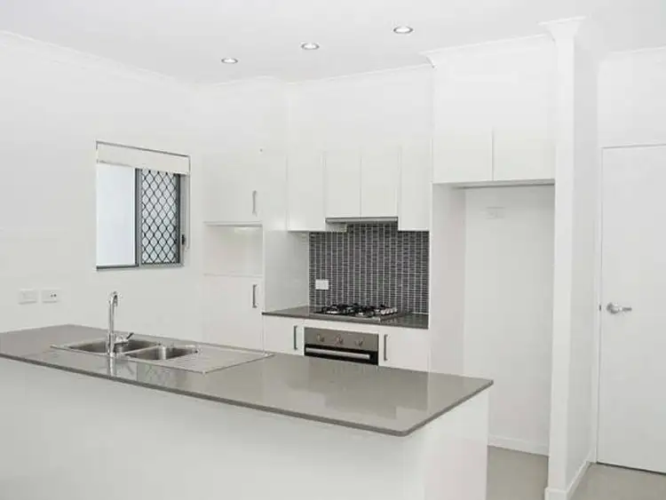 Second view of Homely unit listing, 5/559 Sherwood Road, Sherwood QLD 4075