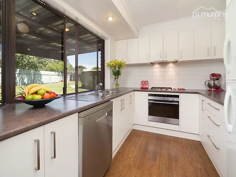 Second view of Homely house listing, 5 David Place, Wodonga VIC 3690