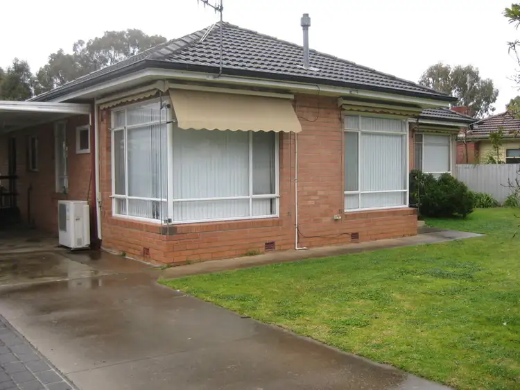16 Commercial Road, Benalla VIC 3672