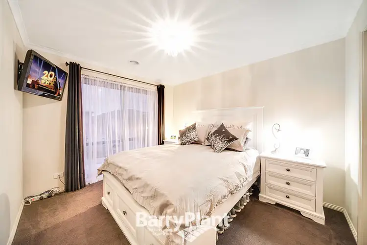 Third view of Homely house listing, 10 Doonie Way, Pakenham VIC 3810
