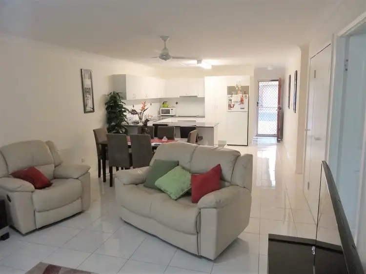Fourth view of Homely unit listing, 18/1 Spalding Crescent, Goodna QLD 4300