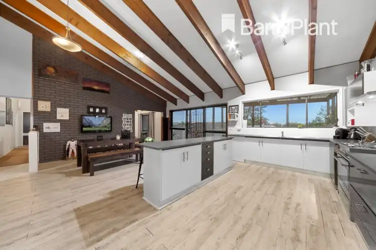 Sixth view of Homely house listing, 5 Martin Place, Pakenham VIC 3810