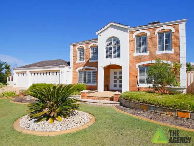 30 Bennett Drive, Canning Vale WA 6155