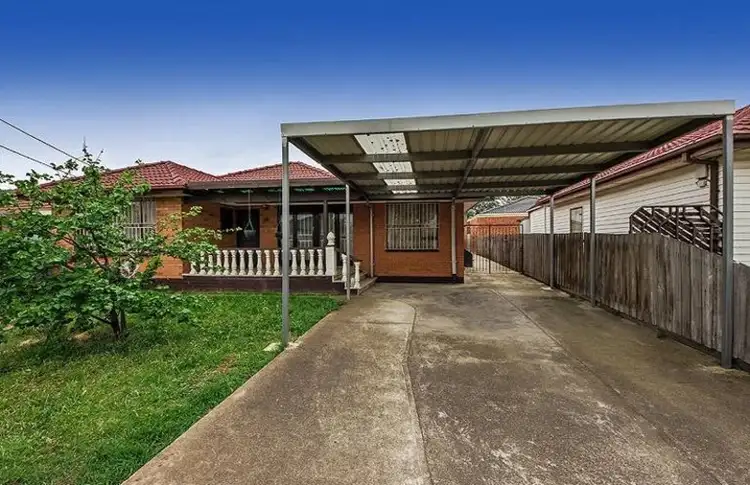 28 Cranbourne Avenue, Sunshine North VIC 3020