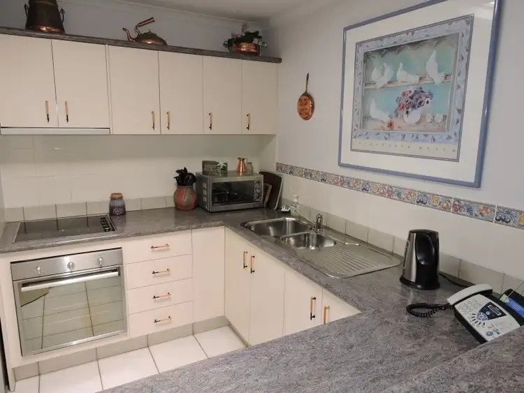 Seventh view of Homely semi-detached listing, 2/6 Margaret Street, Southport QLD 4215