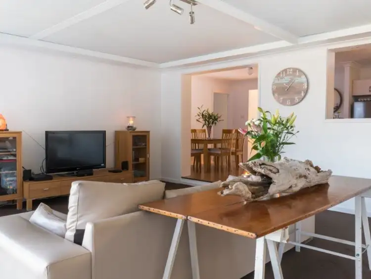 Third view of Homely house listing, 8 Transfield Avenue, Edgeworth NSW 2285