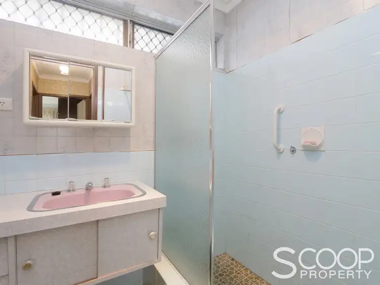 Seventh view of Homely semi-detached listing, 1A Duffield Avenue, Beaconsfield WA 6162