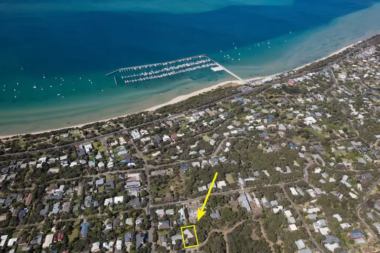20 Seaview Street, Blairgowrie VIC 3942