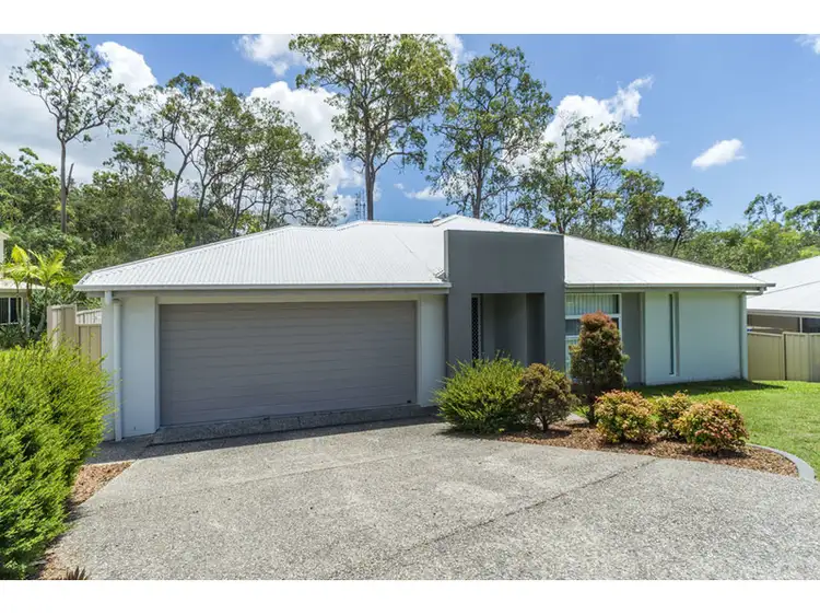 7 Caragh Crescent, Oxenford QLD 4210