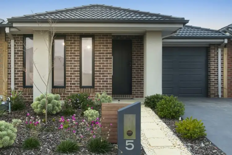 5 Beard Street, Armstrong Creek VIC 3217