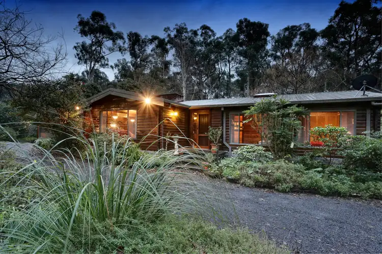 13 Holman Road, Emerald VIC 3782