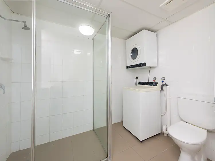 Fifth view of Homely apartment listing, 302/435 Coronation Drive, Auchenflower QLD 4066