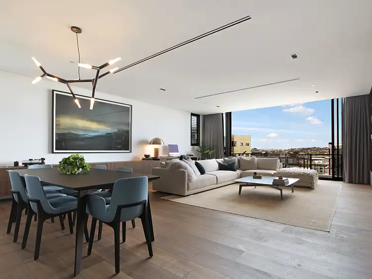 60 Doggett Street, Newstead QLD 4006