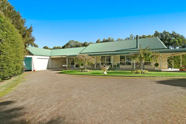690 Melrose Road, Cooriemungle VIC 3268