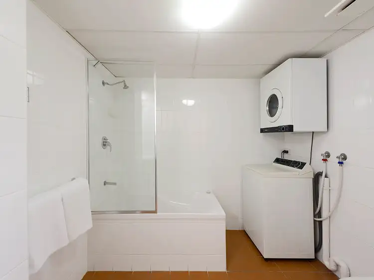 Seventh view of Homely apartment listing, 3/435 Coronation Drive, Auchenflower QLD 4066