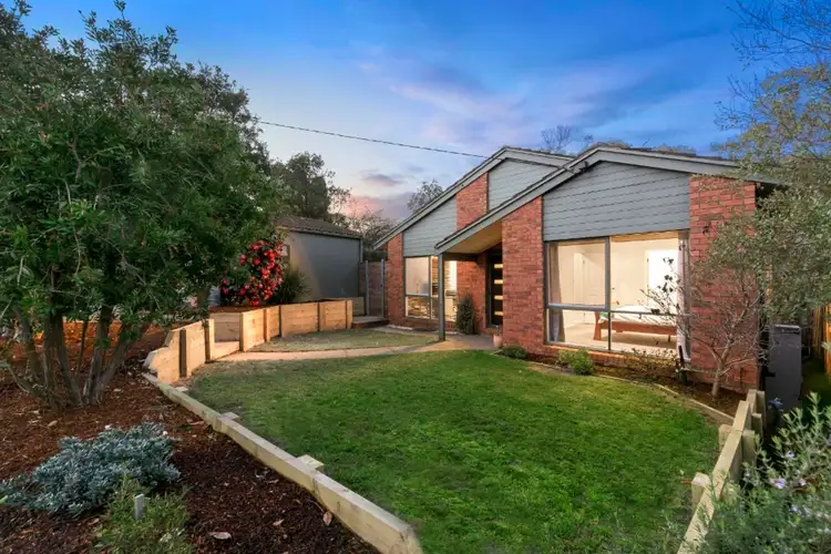 11 Glencoe Crescent, Mount Martha VIC 3934