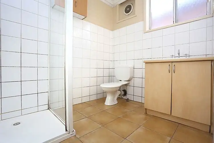 Seventh view of Homely unit listing, 4/26 HAMPSHIRE Road, Sunshine VIC 3020