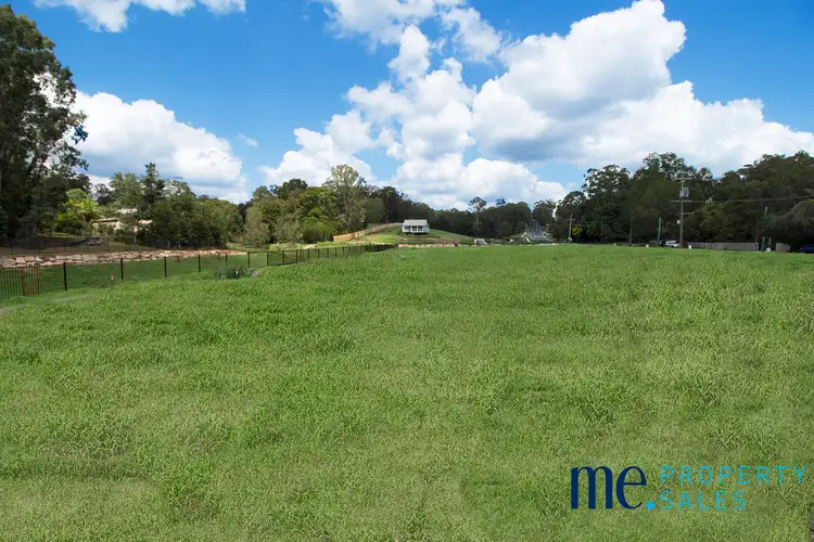 30 Laidlaw Street, Dayboro QLD 4521