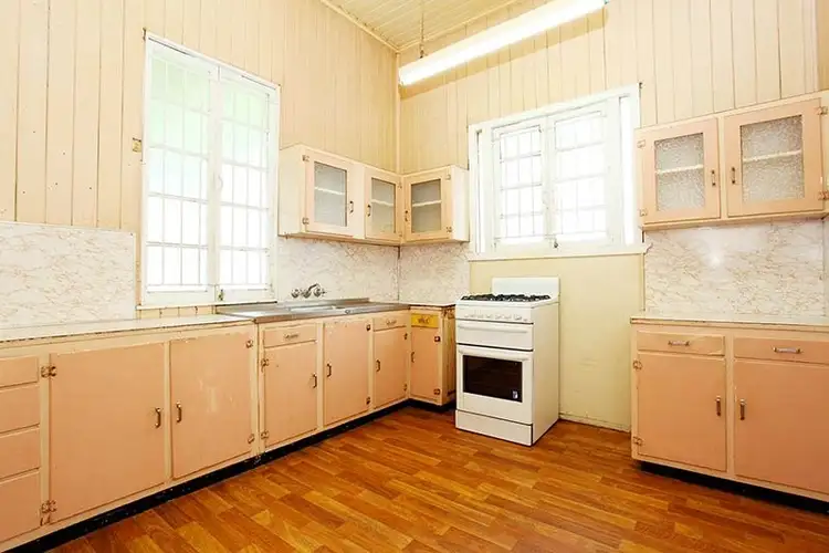 Second view of Homely house listing, 19 Fleurs St, Woolloongabba QLD 4102
