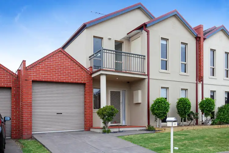 13 Troon Crescent, Sunshine North VIC 3020