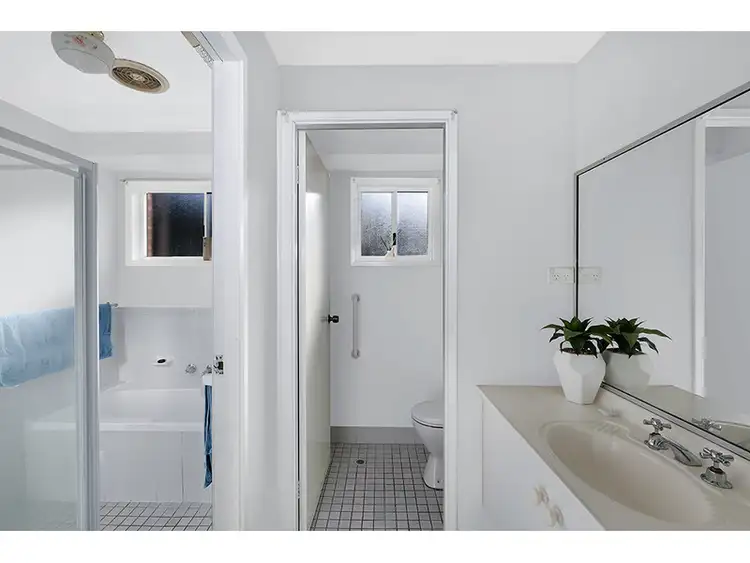 Sixth view of Homely house listing, 3 Christopher Crescent, Lake Haven NSW 2263