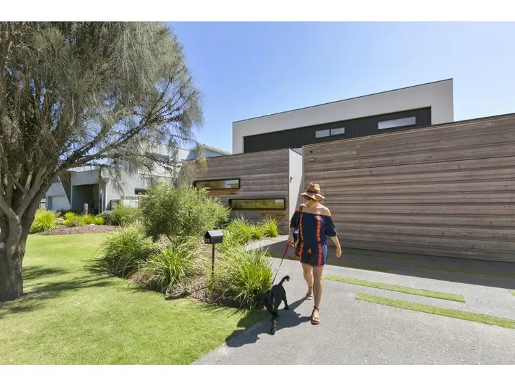 28 Lahinch Mews, Torquay VIC 3228