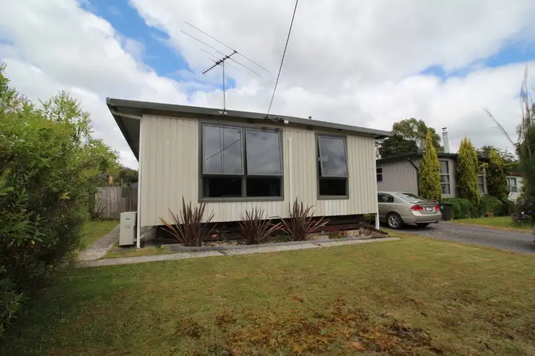 2 Gum Drive, Rosebery TAS 7470
