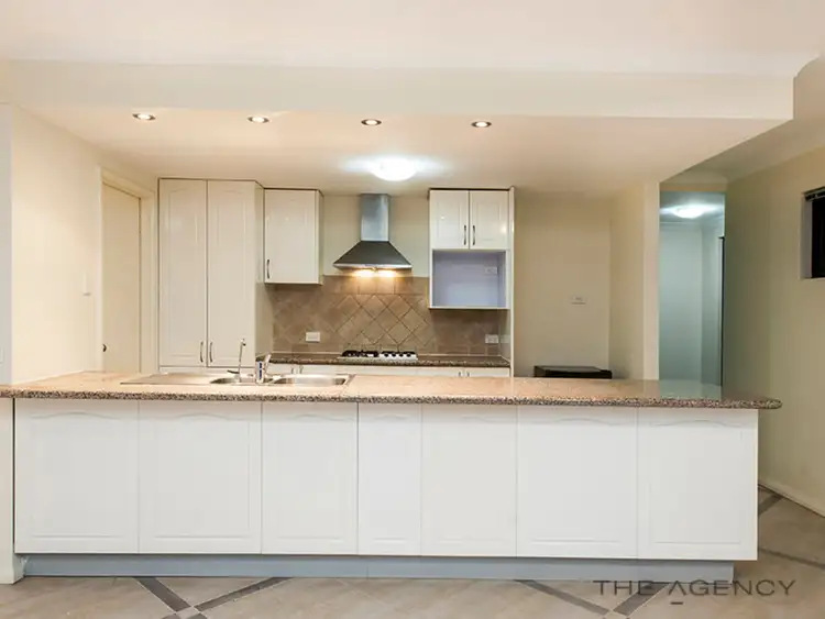 Seventh view of Homely townhouse listing, 18A Kilmurray Way, Balga WA 6061